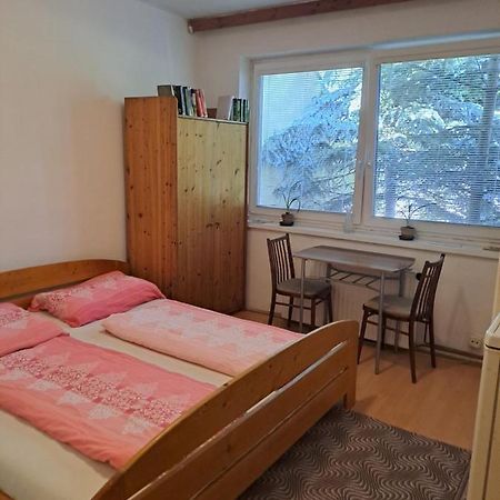 Apartman Na Jizni Olomouc Ngoại thất bức ảnh