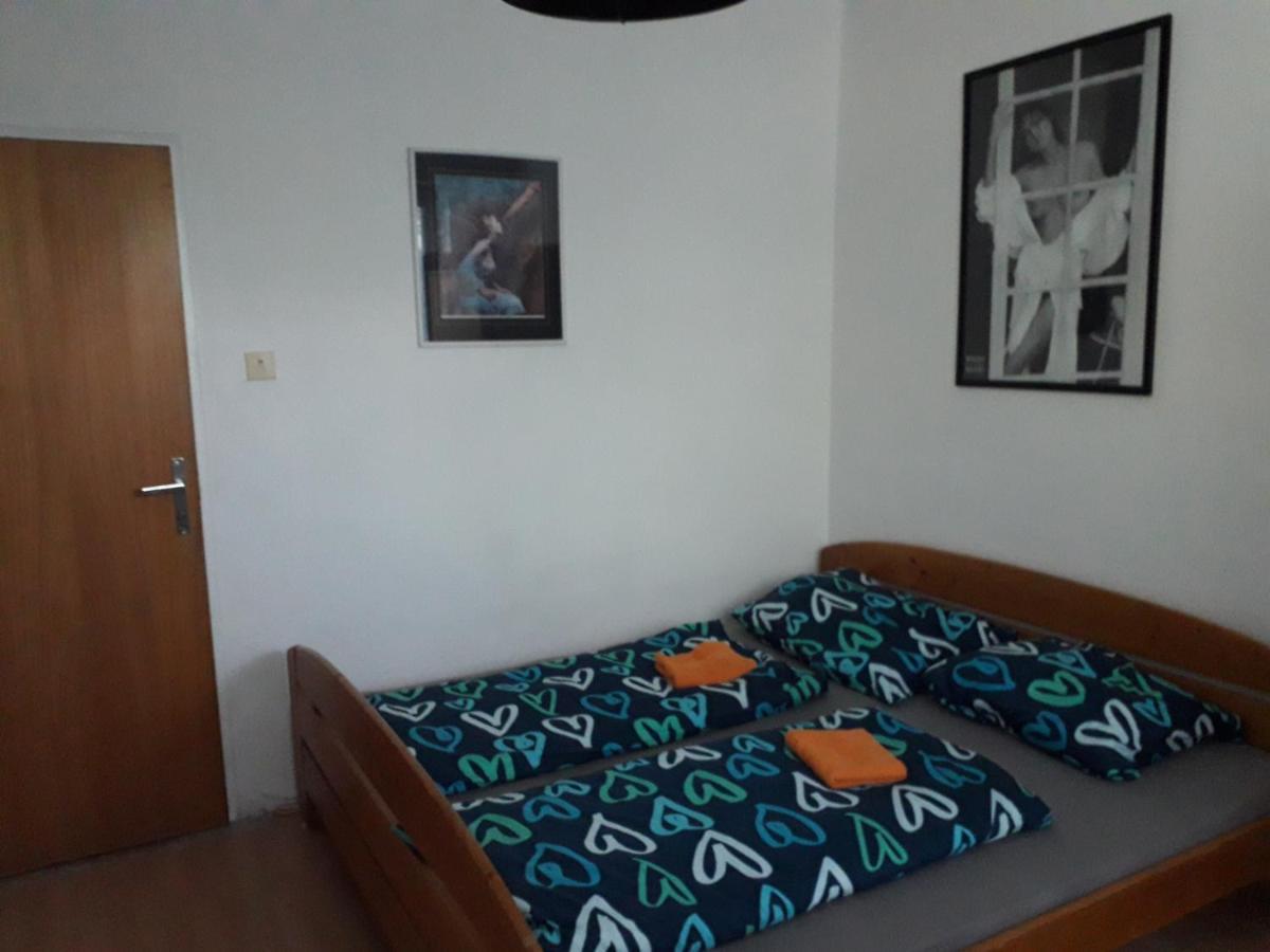 Apartman Na Jizni Olomouc Ngoại thất bức ảnh