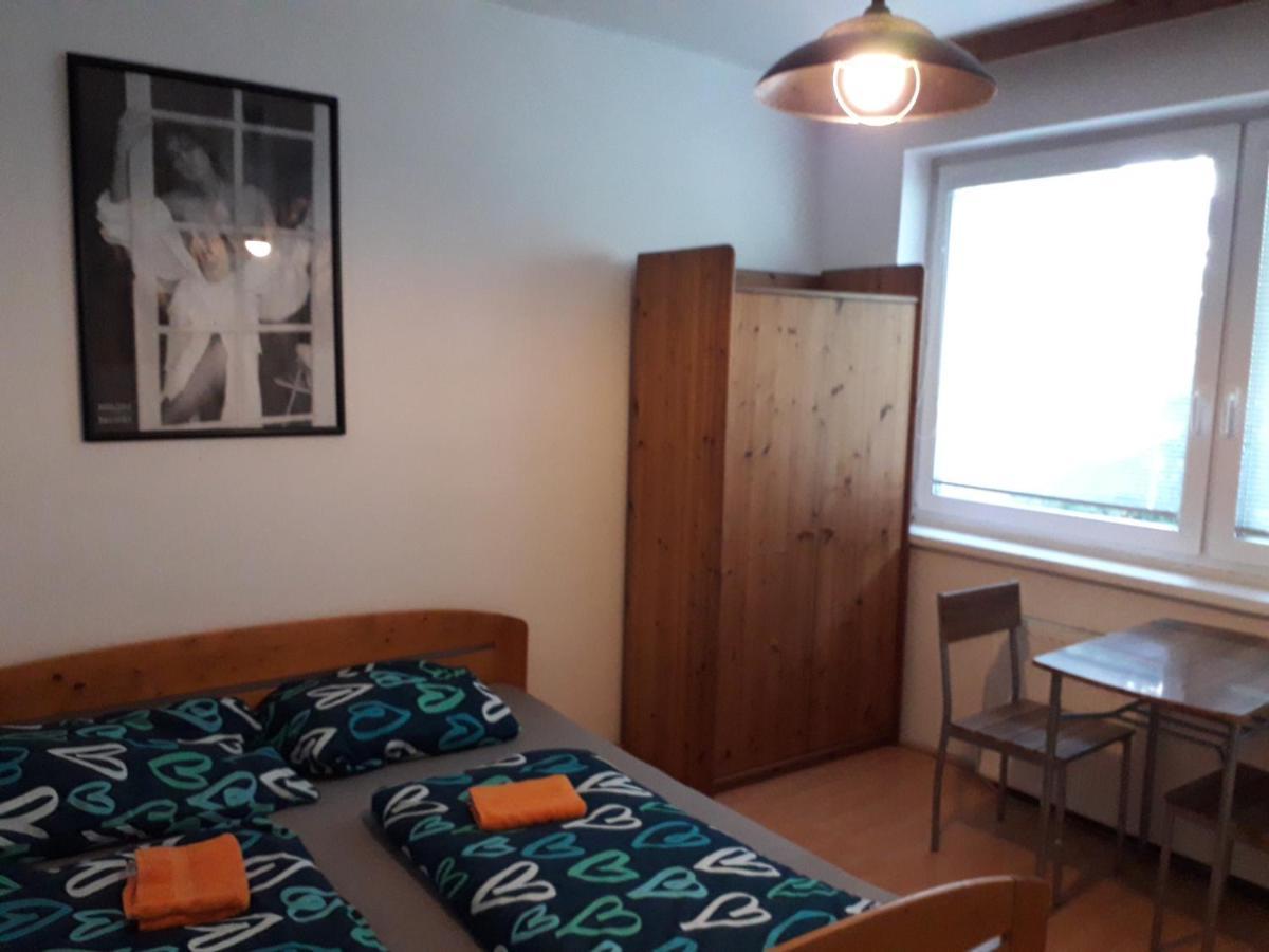 Apartman Na Jizni Olomouc Ngoại thất bức ảnh