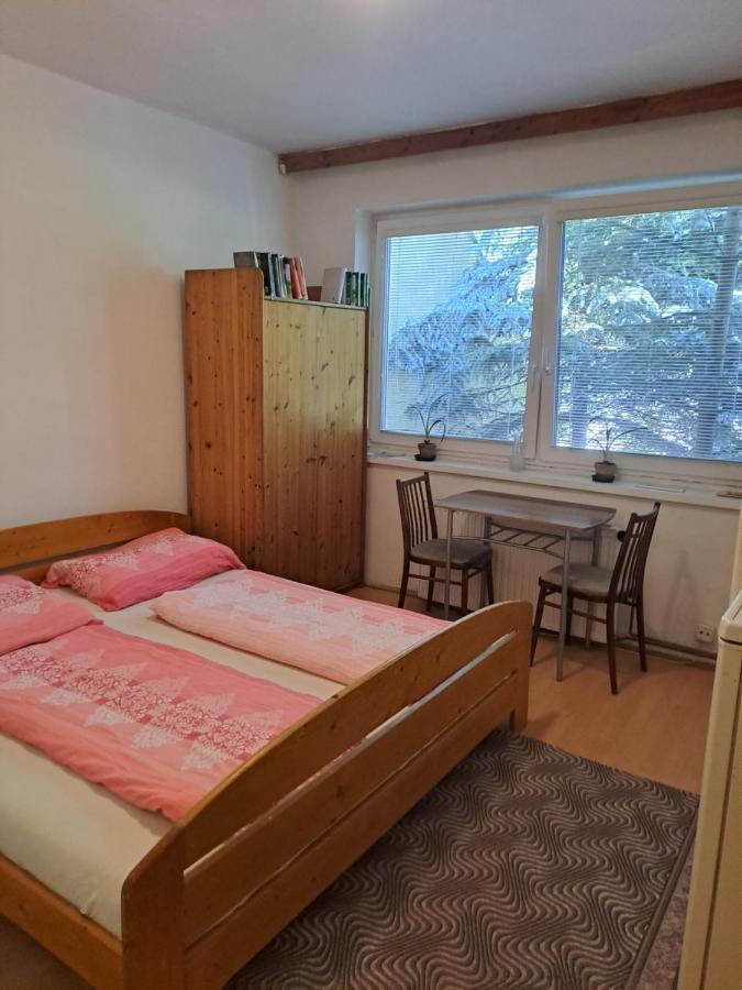 Apartman Na Jizni Olomouc Ngoại thất bức ảnh